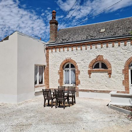 Saint-Ay Sur La Route Des Chateaux المظهر الخارجي الصورة